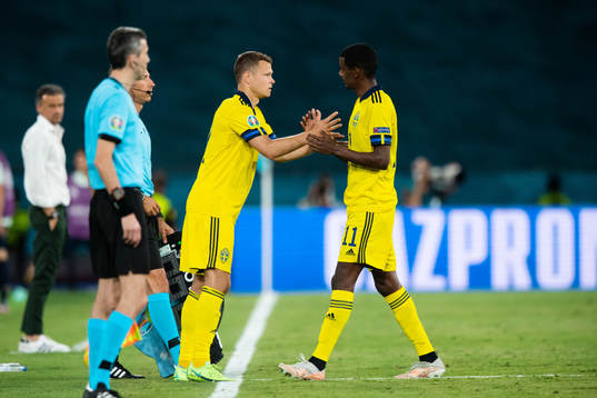 Viktor Claesson is being substitutet for Alexander Isak of
