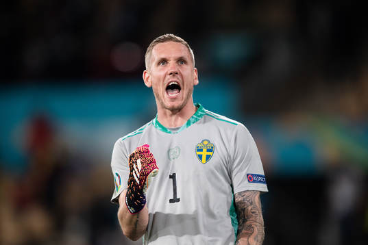 Bläddra bland fler bilder av UEFA Euro 2020, day 4, Spain - Sweden