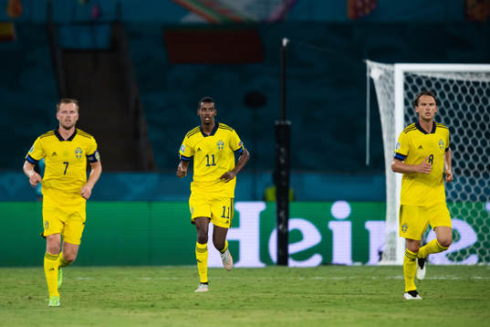Sebastian Larsson, Alexander Isak and Albin Ekdal of Sweden