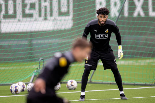 Häckens målvakt Jonathan Ursin Rasheed