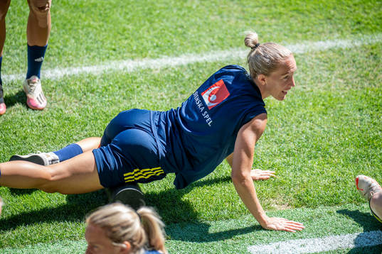 Julia Roddar of Sweden
