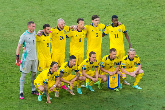 The Swedish starting eleven is pictured