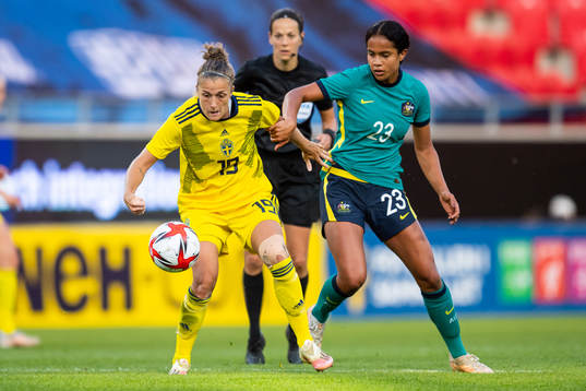 Filippa Angeldahl of Sweden and Alexandra Chidiac of