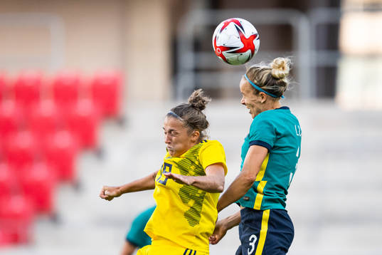 Filippa Angeldahl of Sweden and Aivi Luik of Australia