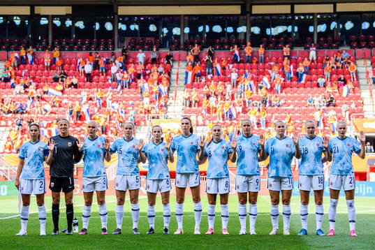 Ingrid Moe Wold, goalkeeper Cecilie Fiskerstrand, Maria