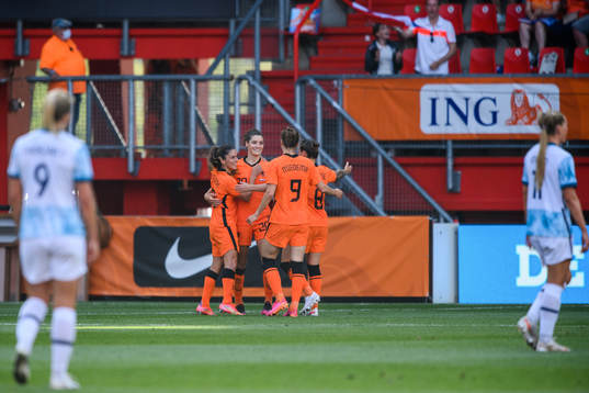 Dominique Janssen of the Netherlands celebrate together