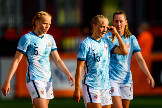Julie Blakstad, Amalie Vevle Eikeland and Elisabeth Terland