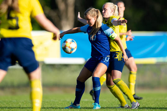 Finlands Amanda Rantanen och Sveriges Josefine Rybrink