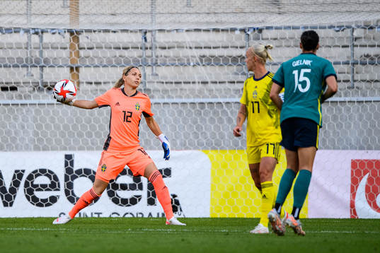 goalkeeper Jennifer Falk of Sweden