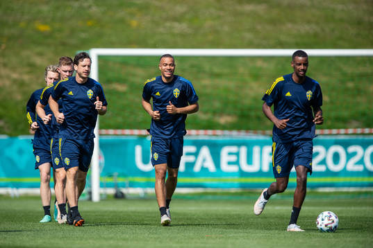 Gustav Svensson, Robin Quaison and Alexander Isak of the