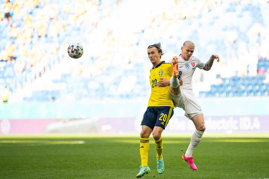 Kristoffer Olsson of Sweden and Ondrej Duda of Slovakia
