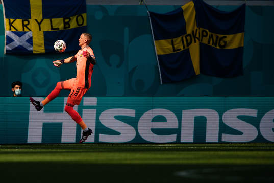 goalkeeper Robin Olsen of Sweden