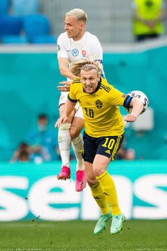 Ondrej Duda of Slovakia and Emil Forsberg of Sweden
