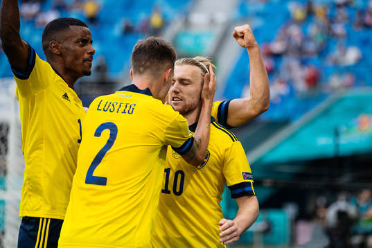 Alexander Isak, Mikael Lustig and Emil Forsberg of Sweden