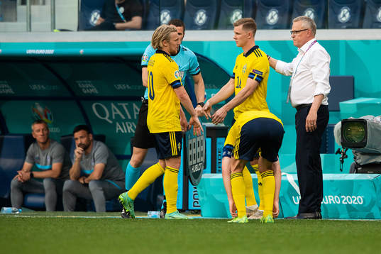 Emil Forsberg, Emil Krafth and head coach Janne Andersson