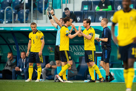 Albin Ekdal is substituted for Gustav Svensson of Sweden