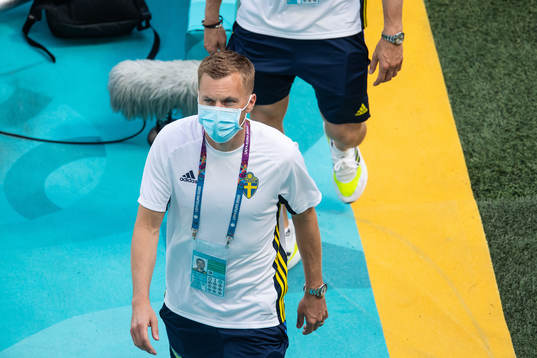 Sebastian Larsson of Sweden
