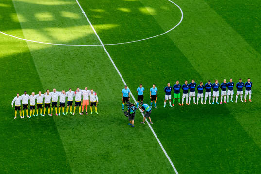 Teams line up