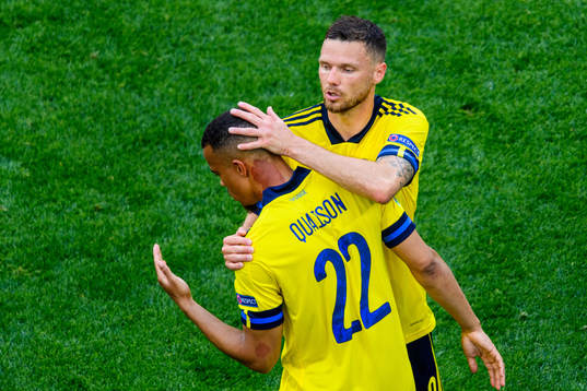 Marcus Berg and Robin Quaison of Sweden