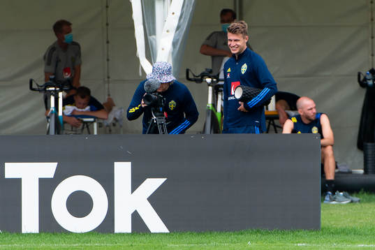 Emil Forsberg and Mattias Svanberg of the Swedish national