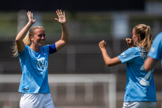 Malmö FFs Beatrice Andersson jublar