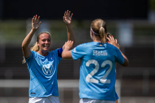 Malmö FFs Beatrice Andersson jublar