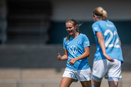 Malmö FFs Ida Lyberg jublar