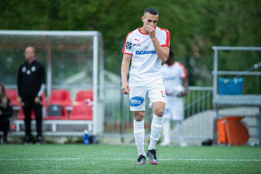 Assyriskas Younas Messaoudi deppar