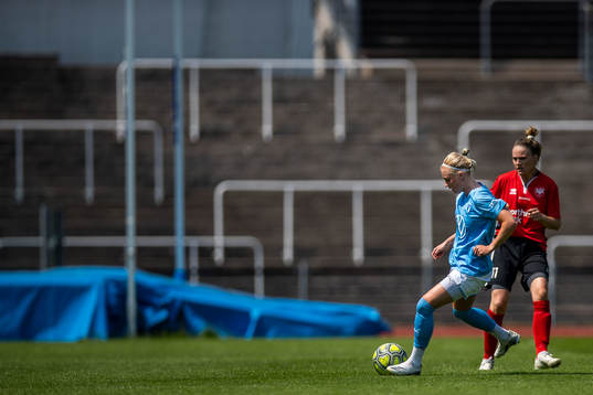 Malmö FFs Melina Skarström och Lindeborgs Agnes