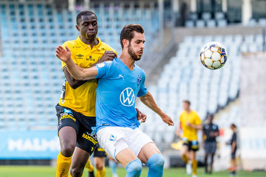 Elfsborgs Maudo Lamine Jarjué mot Malmö FFs Adi Nalic