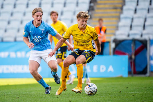 Malmö FFs Markus Björkqvist mot Elfsborgs Kevin Holmén