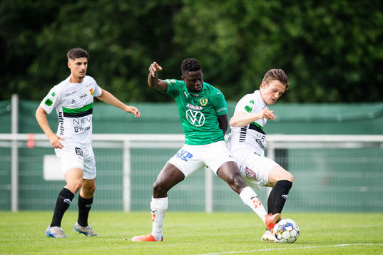 Jönköpings Eric Johana Omondi och GAIS Daniel Hultqvist
