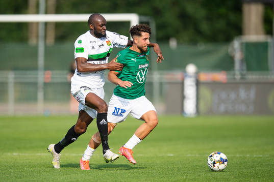 GAIS Boris Lumbana och Jönköpings Moustafa Zeidan