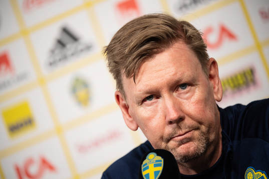assistant coach Peter Wettergren of the Swedish national