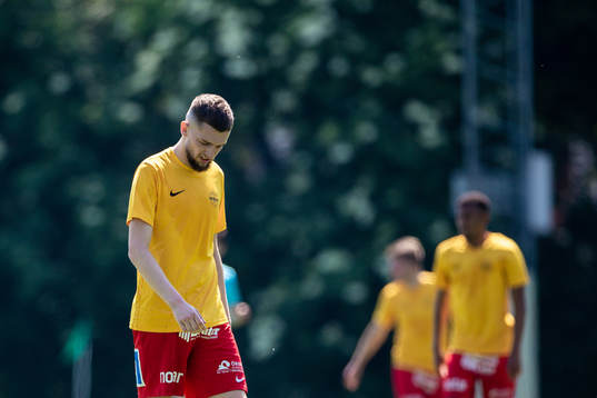 Örebro Syrianskas Adnan Catic deppar