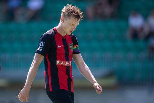 Brommapojkarnas Gustav Sandberg Magnusson deppar