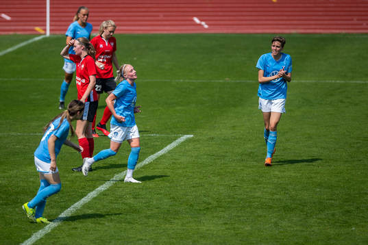 Malmö FFs Melina Skarström jublar