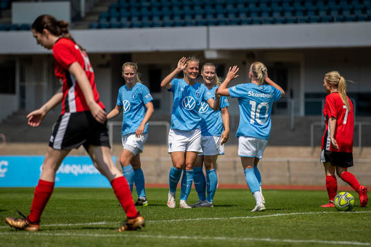 Malmö FFs Annelie Nilsson jublar