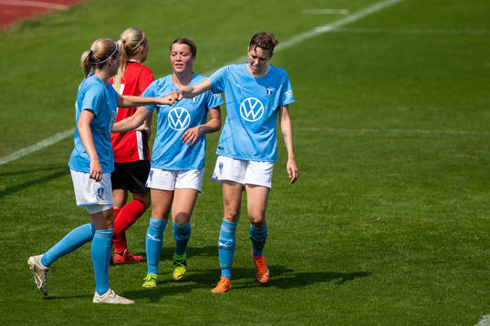 Malmö FFs Anna Hellsten jublar