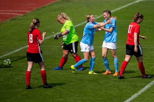 Malmö FFs Anna Hellsten jublar