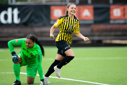 Häckens Johanna Rytting Kaneryd jublar