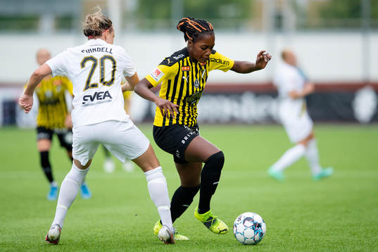 s Evelina Finndell mot Häckens Evelyn Ijeh