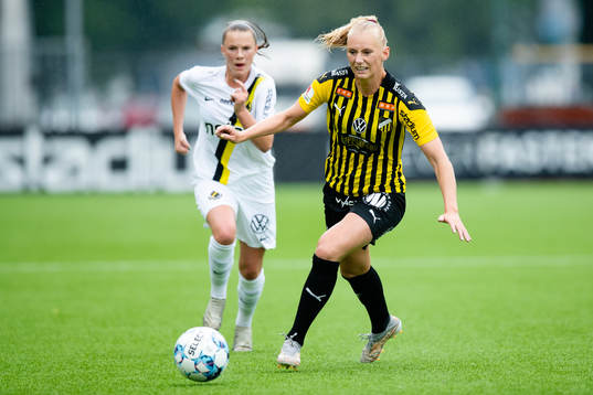 Häckens Stina Blackstenius