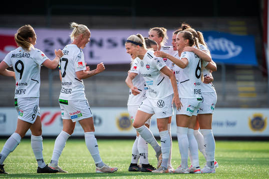 Rosengårds Olivia Schough jublar