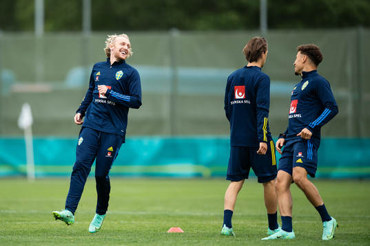 Emil Forsberg and Jordan Larsson of the Swedish national