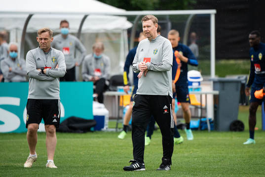assistant coach Peter Wettergren of the Swedish national