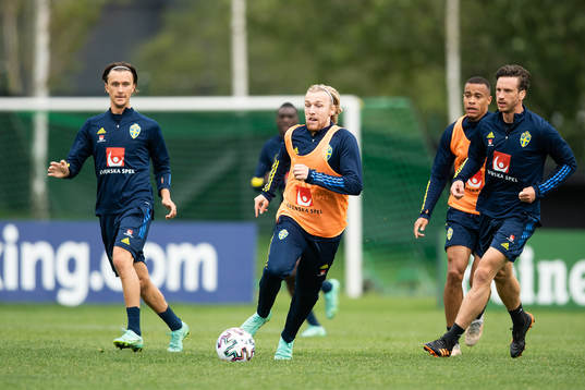 Kristoffer Olsson, Emil Forsberg, Robin Quaison and Gustav