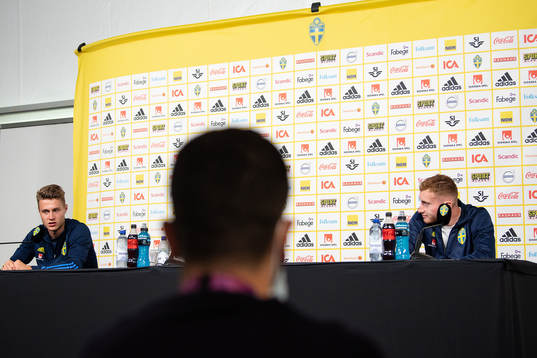 Mattias Svanberg and Dejan Kulusevski of the Swedish