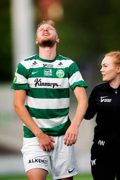 Västerås Kevin Custovic har fått ett skott på fel