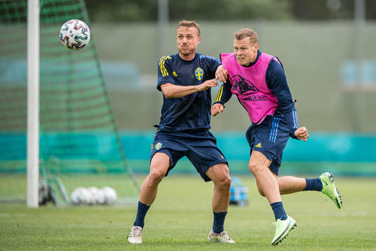 Pierre Bengtsson and Viktor Claesson of the Swedish
